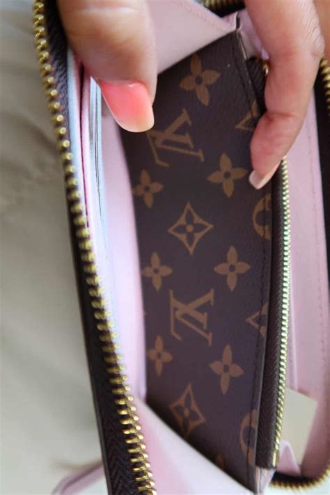 clemence wallet lv review